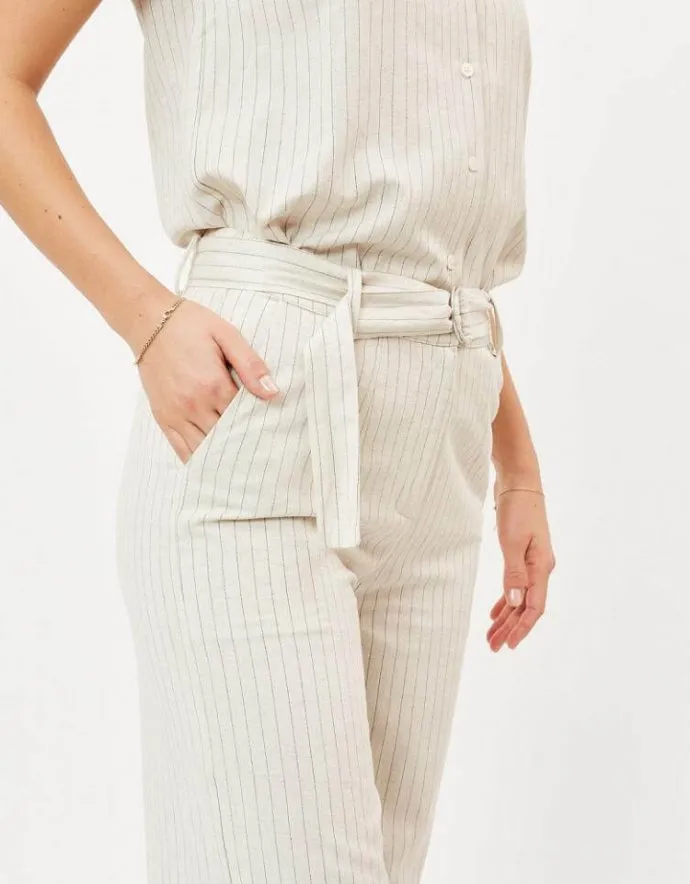 Pantalones blancos de vestir